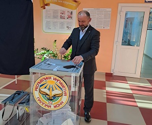 Муслим Албогачиев принял участие в голосовании выборов  депутатов муниципальных образований 