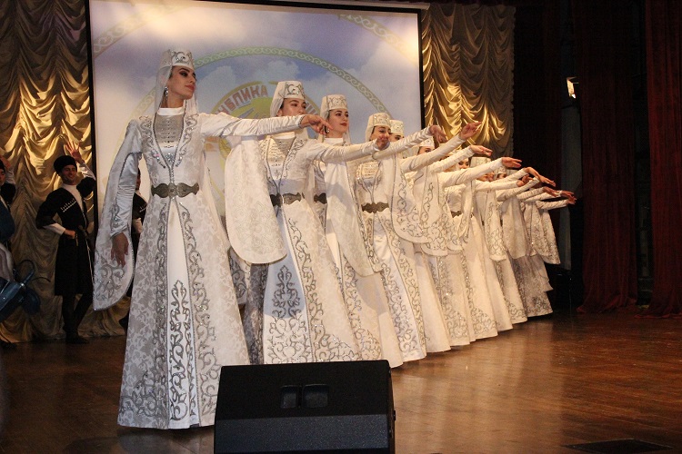 Выступления мастеров искусств Ингушетии покорили Очамчирских зрителей