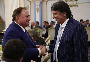 Министр культуры Республики Ингушетия Темерлан Дзейтов поздравил Главу Республики Ингушетия Махмуд-Али Калиматова с Днем рождения