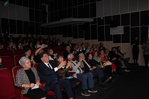 Вчера, 4 декабря, в здании Центра культурного развития г. Магас прошла церемония закрытия VII Международного кинофестиваля «Золотая башня».